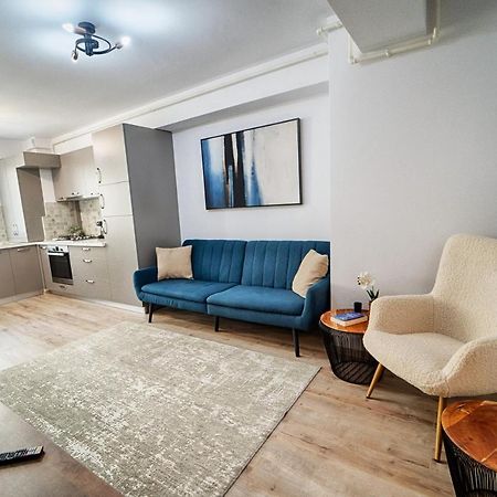 Apartament Bacovia บาเคา ภายนอก รูปภาพ