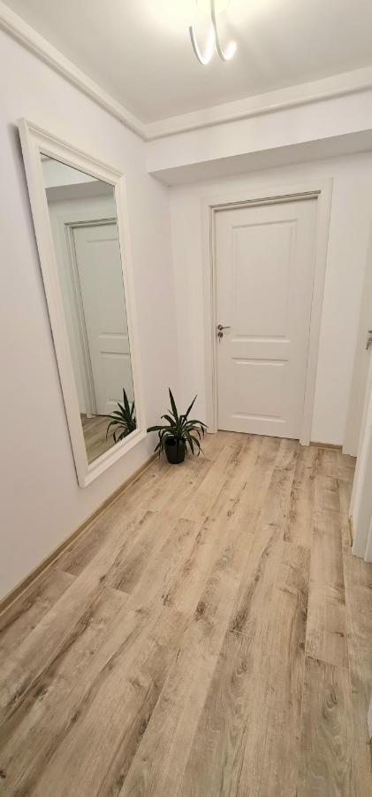 Apartament Bacovia บาเคา ภายนอก รูปภาพ