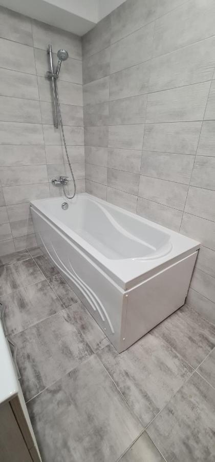 Apartament Bacovia บาเคา ภายนอก รูปภาพ